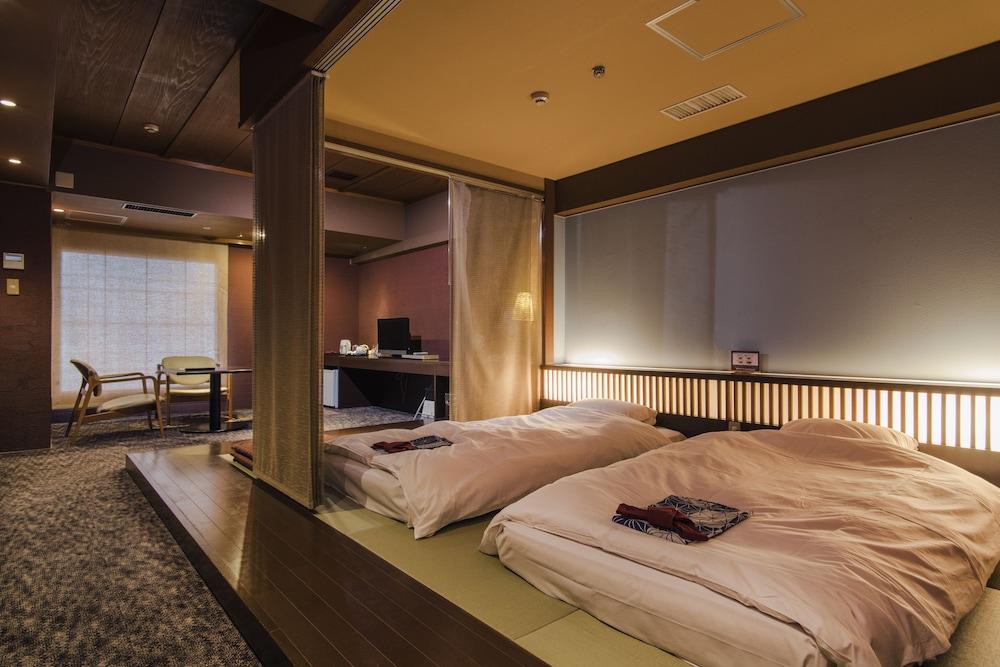 Hotel Ichiei Осака Екстериор снимка
