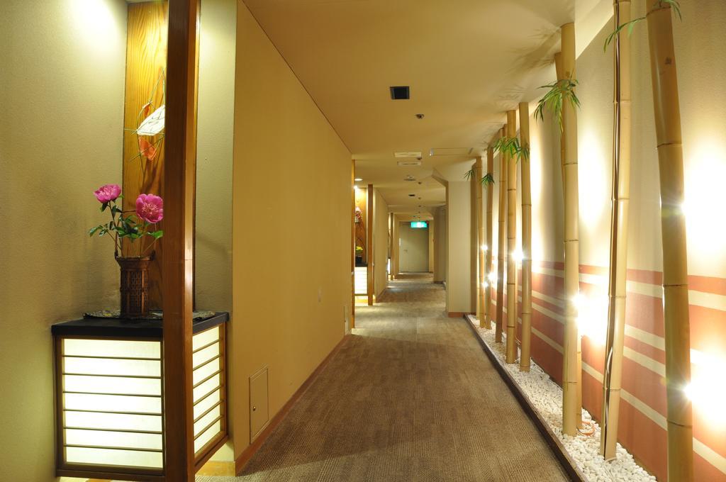 Hotel Ichiei Осака Екстериор снимка