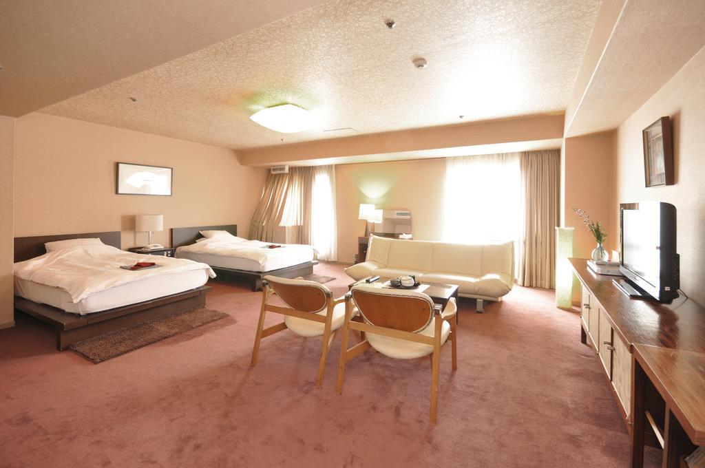 Hotel Ichiei Осака Екстериор снимка