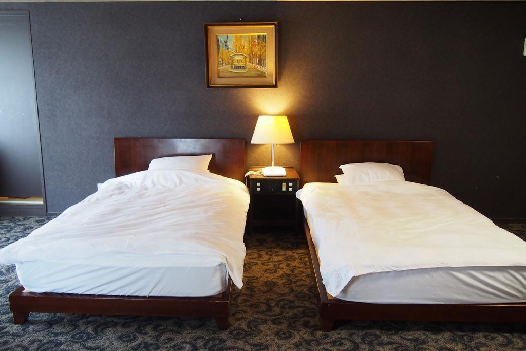 Hotel Ichiei Осака Екстериор снимка